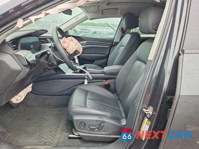 Zdjęcie 7 z 13 samochodu: 2022 AUDI E-TRON PREMIUM PLUS VIN:WA1LAAGEXNB005293 - miniatura