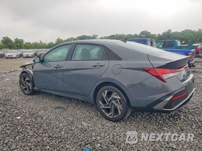 Drugie zdjęcie samochodu z przodu: 2025 HYUNDAI ELANTRA SEL SPORT VIN:KMHLM4DG5SU959238 - miniatura