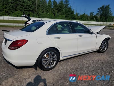 Trzecie zdjęcie samochodu z tyłu: 2015 MERCEDES-BENZ C 300 VIN:55SWF4JB5FU068657 - miniatura