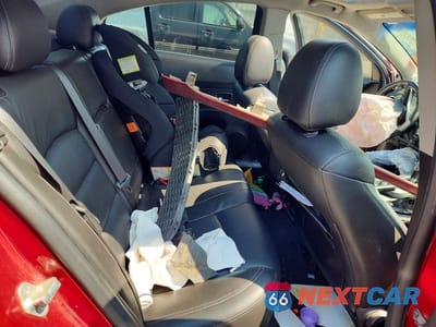 Zdjęcie 10 z 13 samochodu: 2014 CHEVROLET CRUZE VIN:1G1PE5SB7E7422382 - miniatura