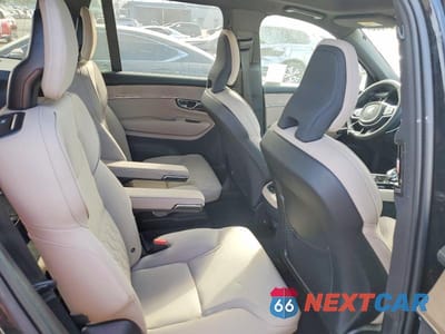 Zdjęcie 11 z 14 samochodu: 2026 VOLVO XC90 PLUS VIN:YV4062JE7T1428244 - miniatura