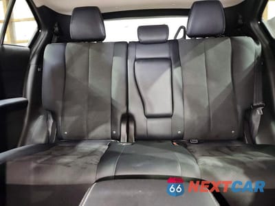 Zdjęcie 10 z 13 samochodu: 2025 MITSUBISHI ECLIPSE CROSS SE VIN:JA4ATWAA5SZ037785 - miniatura