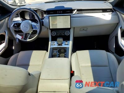 Zdjęcie 8 z 12 samochodu: 2026 JAGUAR F-PACE R-DYNAMIC S VIN:SADCT2EX4TA756472 - miniatura