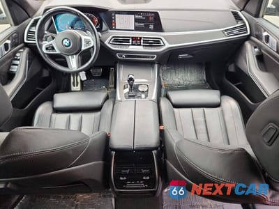 Zdjęcie 8 z 13 samochodu: 2022 BMW X7 XDRIVE40I VIN:5UXCW2C02N9K23354 - miniatura