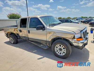 Czwarte zdjęcie samochodu z boku: 2000 FORD F250 SUPER DUTY VIN:1FTNW21L7YED57120 - miniatura