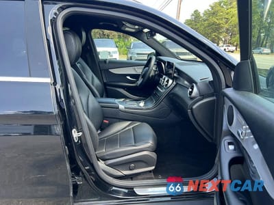 Piąte zdjęcie samochodu w środku: 2022 MERCEDES-BENZ GLC 300 4MATIC VIN:W1N0G8EB3NG093124 - miniatura