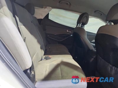 Zdjęcie 11 z 13 samochodu: 2018 HYUNDAI SANTA FE SPORT 2.4L VIN:5NMZTDLB3JH075800 - miniatura