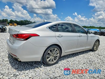 Trzecie zdjęcie samochodu z tyłu: 2018 GENESIS G80 3.8 VIN:KMHGN4JE0JU235215 - miniatura