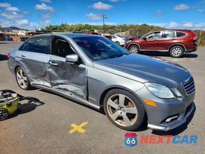 Czwarte zdjęcie samochodu z boku: 2011 MERCEDES-BENZ E 350 VIN:WDDHF5GB2BA263972 - miniatura