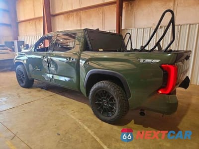 Drugie zdjęcie samochodu z przodu: 2022 TOYOTA TUNDRA SR5 VIN:5TFLA5DB9NX028588 - miniatura