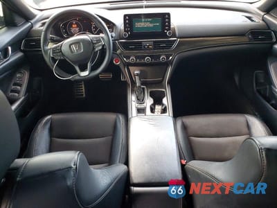 Zdjęcie 8 z 12 samochodu: 2018 HONDA ACCORD SPORT VIN:1HGCV1F35JA068779 - miniatura