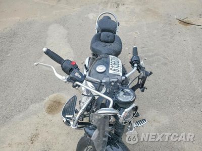 Piąte zdjęcie samochodu w środku: 2023 TRIUMPH MOTORCYCLE BONNEVILLE SPEEDMASTER VIN:SMTD46HL6PTBJ7313 - miniatura