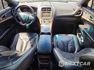 Zdjęcie 8 z 14 samochodu: 2017 LINCOLN MKX SELECT VIN:2LMPJ6KR8HBL41179 - miniatura