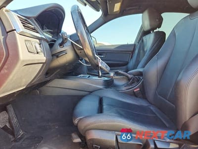 Zdjęcie 7 z 12 samochodu: 2016 BMW 320 I VIN:WBA8E1G51GNT99264 - miniatura