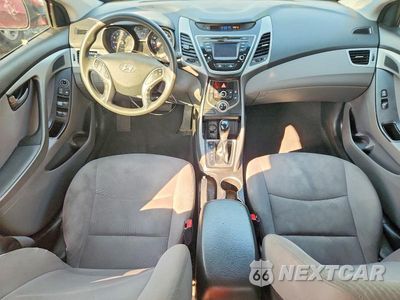 Zdjęcie 8 z 12 samochodu: 2015 HYUNDAI ELANTRA SE VIN:5NPDH4AE6FH632346 - miniatura