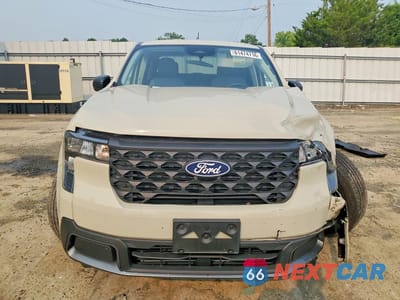 Piąte zdjęcie samochodu w środku: 2025 FORD MAVERICK XLT VIN:3FTTW8JA6SRA23755 - miniatura
