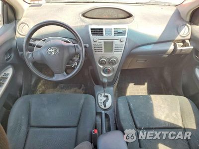 Zdjęcie 8 z 12 samochodu: 2009 TOYOTA YARIS BASE VIN:JTDBT903491299675 - miniatura