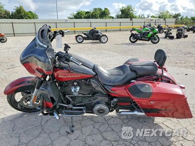 Trzecie zdjęcie samochodu z tyłu: 2017 HARLEY-DAVIDSON FLHXSE CVO STREET GLIDE VIN:1HD1PXF17HB951741 - miniatura