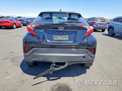 Zdjęcie 6 z 12 samochodu: 2018 TOYOTA C-HR XLE VIN:NMTKHMBX4JR062520 - miniatura