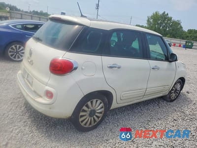 Trzecie zdjęcie samochodu z tyłu: 2015 FIAT 500L EASY VIN:ZFBCFABH2FZ036283 - miniatura