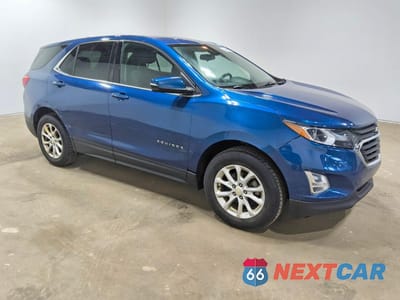 Czwarte zdjęcie samochodu z boku: 2019 CHEVROLET EQUINOX LT VIN:2GNAXUEV8K6278092 - miniatura
