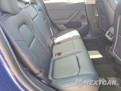 Zdjęcie 10 z 13 samochodu: 2022 TESLA MODEL Y VIN:7SAYGDEE9NF559505 - miniatura