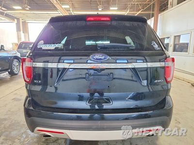 Zdjęcie 6 z 14 samochodu: 2017 FORD EXPLORER XLT VIN:1FM5K8D8XHGD32993 - miniatura