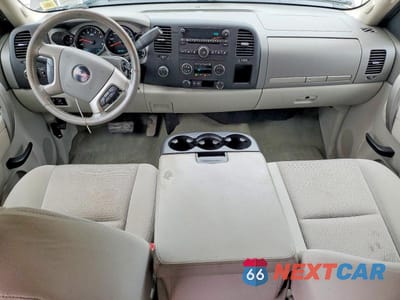 Zdjęcie 8 z 12 samochodu: 2011 GMC SIERRA K2500 SLE VIN:1GT120C89BF118287 - miniatura