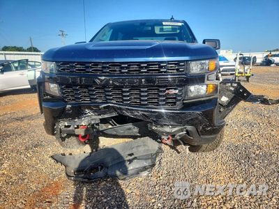 Piąte zdjęcie samochodu w środku: 2021 CHEVROLET SILVERADO K1500 TRAIL BOSS CUSTOM VIN:3GCPYCEFXMG371710 - miniatura