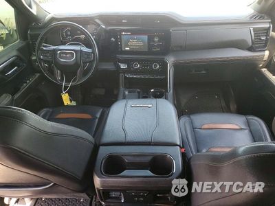 Zdjęcie 8 z 12 samochodu: 2024 GMC SIERRA K2500 AT4 VIN:1GT49PEY2RF335219 - miniatura