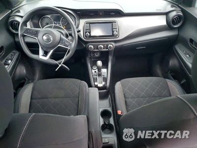 Zdjęcie 8 z 13 samochodu: 2019 NISSAN KICKS S VIN:3N1CP5CUXKL530828 - miniatura