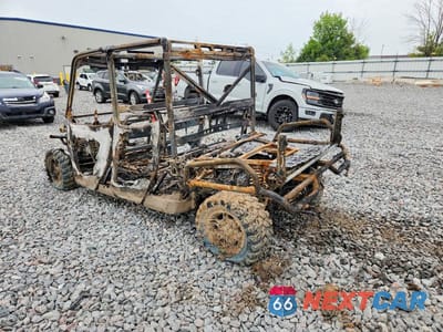 Trzecie zdjęcie samochodu z tyłu: 2021 POLARIS RANGER VIN:4XARSE997M8058380 - miniatura