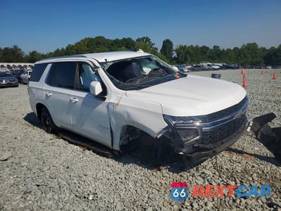 Czwarte zdjęcie samochodu z boku: 2023 CHEVROLET TAHOE K1500 LS VIN:1GNSKMKD1PR326462 - miniatura