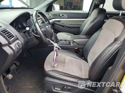Zdjęcie 7 z 13 samochodu: 2017 FORD EXPLORER XLT VIN:1FM5K8D81HGD47754 - miniatura