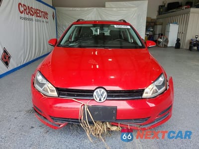 Piąte zdjęcie samochodu w środku: 2016 VOLKSWAGEN GOLF SPORTWAGEN S VIN:3VWC17AU4GM523322 - miniatura