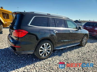 Trzecie zdjęcie samochodu z tyłu: 2013 MERCEDES-BENZ GL 450 4MATIC VIN:4JGDF7CE9DA249523 - miniatura