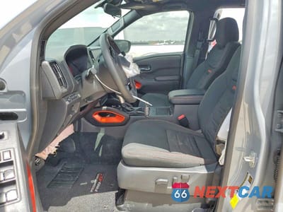 Zdjęcie 7 z 12 samochodu: 2025 NISSAN FRONTIER PRO-4X VIN:1N6ED1EK7SN614962 - miniatura