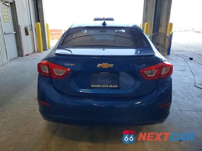 Zdjęcie 6 z 12 samochodu: 2017 CHEVROLET CRUZE LT VIN:3G1BE5SM0HS531851 - miniatura