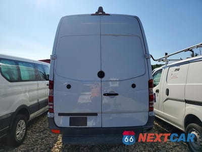 Zdjęcie 6 z 11 samochodu: 2018 MERCEDES-BENZ SPRINTER 2500 VIN:WD3PE8CD1JP617844 - miniatura