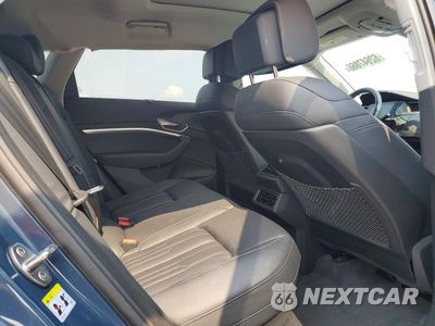 Zdjęcie 11 z 13 samochodu: 2024 AUDI Q8 E-TRON PRESTIGE VIN:WA16AAGE6RB057541 - miniatura