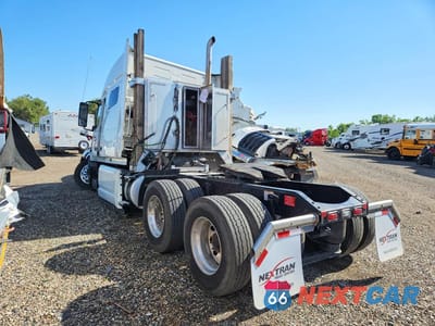 Drugie zdjęcie samochodu z przodu: 2025 VOLVO VNL SEMI TRUCK VIN:4V4NC9EJ3SN694938 - miniatura