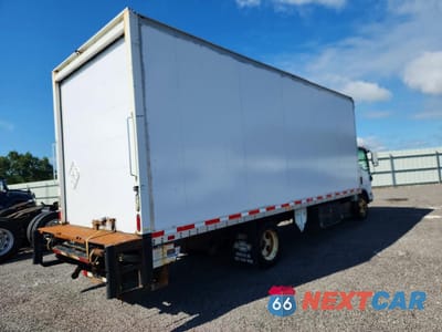 Trzecie zdjęcie samochodu z tyłu: 2017 ISUZU NRR BOX TRUCK VIN:JALE5W160H7301611 - miniatura