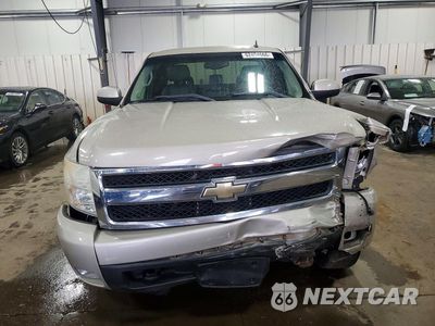 Piąte zdjęcie samochodu w środku: 2008 CHEVROLET SILVERADO K1500 VIN:1GCEK19J98Z327909 - miniatura
