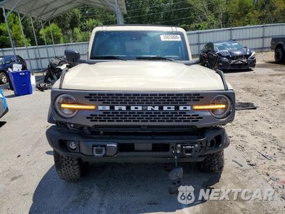 Piąte zdjęcie samochodu w środku: 2025 FORD BRONCO BADLANDS VIN:1FMEE9BPXSLA47667 - miniatura