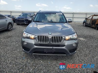 Piąte zdjęcie samochodu w środku: 2017 BMW X3 XDRIVE28I VIN:5UXWX9C36H0T18649 - miniatura