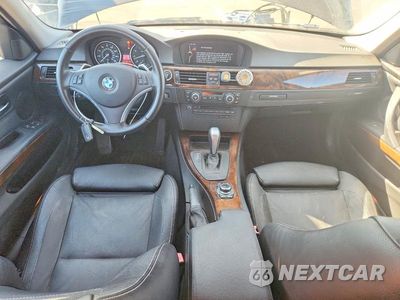 Zdjęcie 8 z 12 samochodu: 2011 BMW 328 I SULEV VIN:WBAPH5C57BA447754 - miniatura