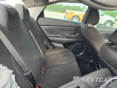 Zdjęcie 10 z 13 samochodu: 2024 HYUNDAI ELANTRA SEL VIN:KMHLM4DG5RU759602 - miniatura