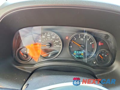 Zdjęcie 9 z 13 samochodu: 2013 JEEP COMPASS SPORT VIN:1C4NJCBA0DD169220 - miniatura