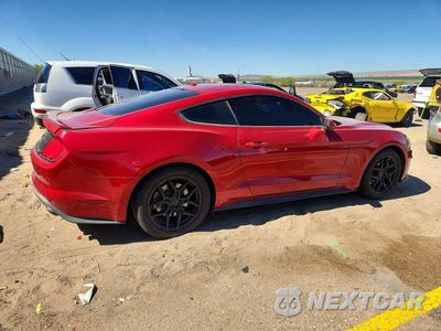 Trzecie zdjęcie samochodu z tyłu: 2020 FORD MUSTANG VIN:1FA6P8THXL5124621 - miniatura