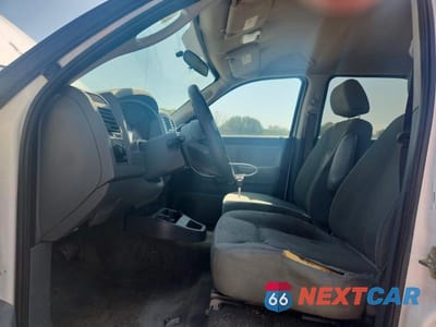 Zdjęcie 7 z 12 samochodu: 2005 DODGE DAKOTA QUAD VIN:1D7HE28K05S193550 - miniatura